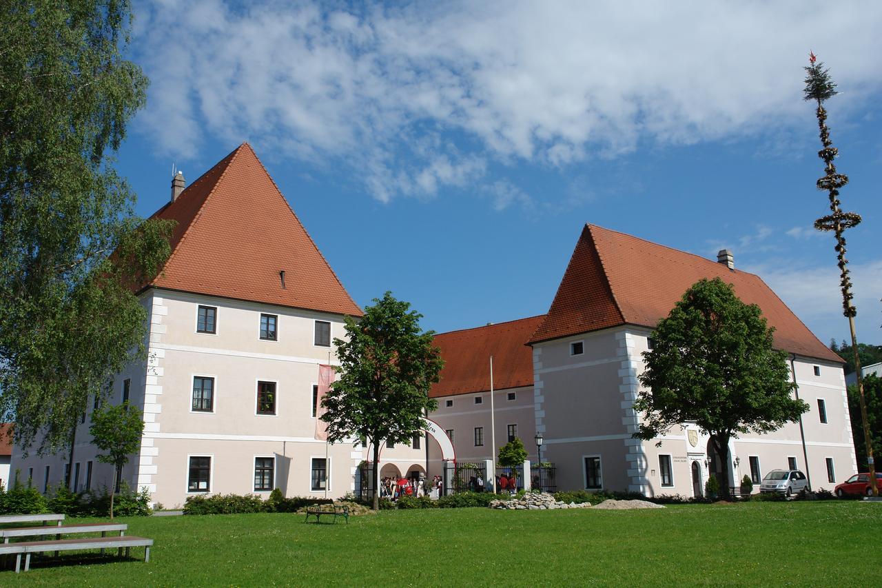 Schloss Hotel Zeillern エクステリア 写真