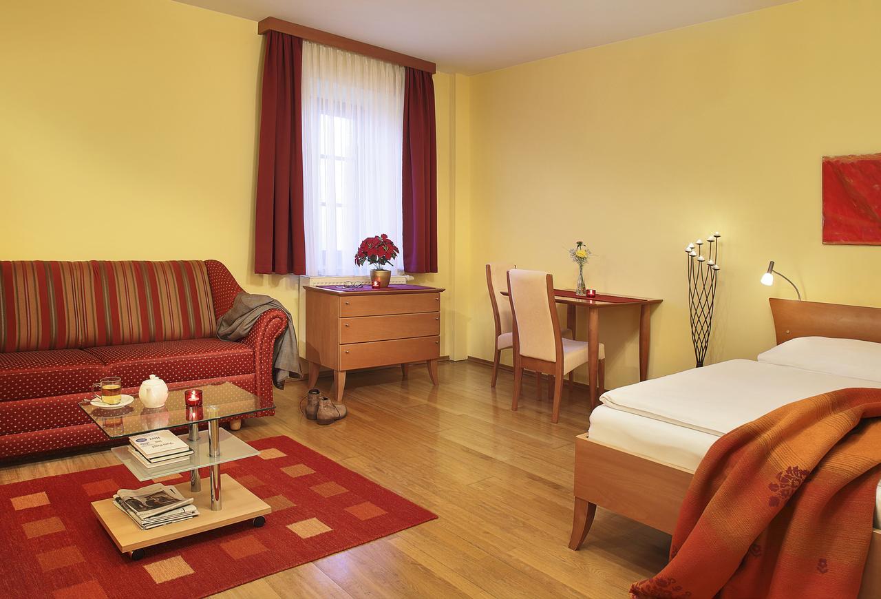 Schloss Hotel Zeillern エクステリア 写真